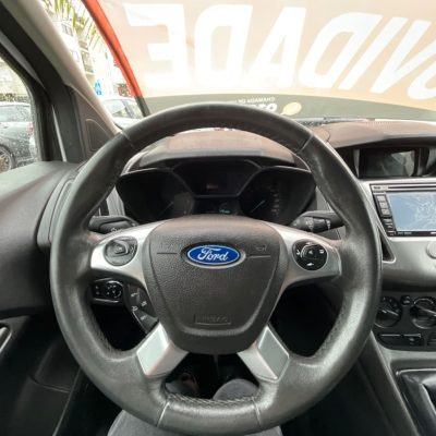 FordTransitConect_5
