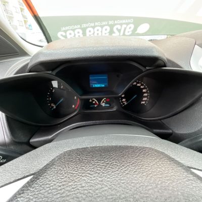 FordTransitConect_7
