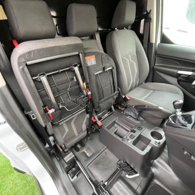 FordTransitConect_9