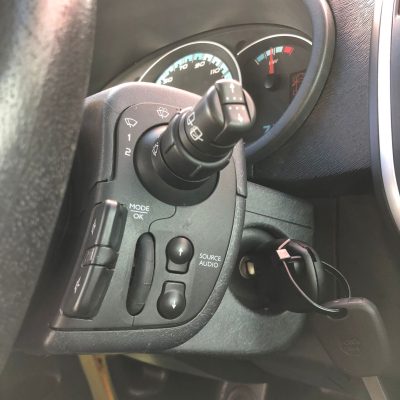KANGOO ELETRICA AMARELA (3)