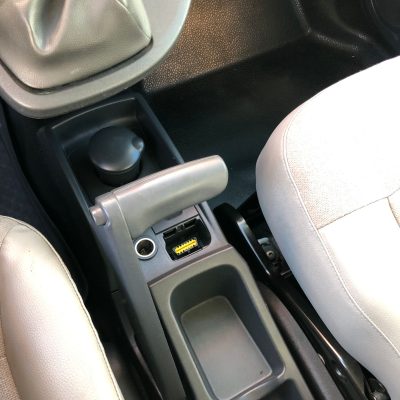 KANGOO ELETRICA AMARELA