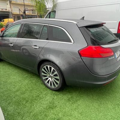 OPEL INSIGNIA