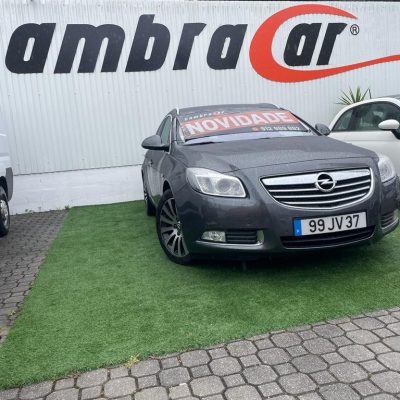 OPEL INSIGNIA (1)