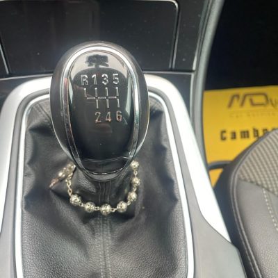 OPEL INSIGNIA (8)